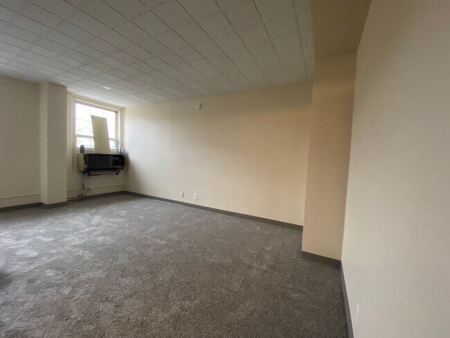 Foto del interior - 1233 Marshall / 1222-36 Cass