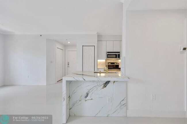 Foto del edificio - 1803 N Flagler Dr