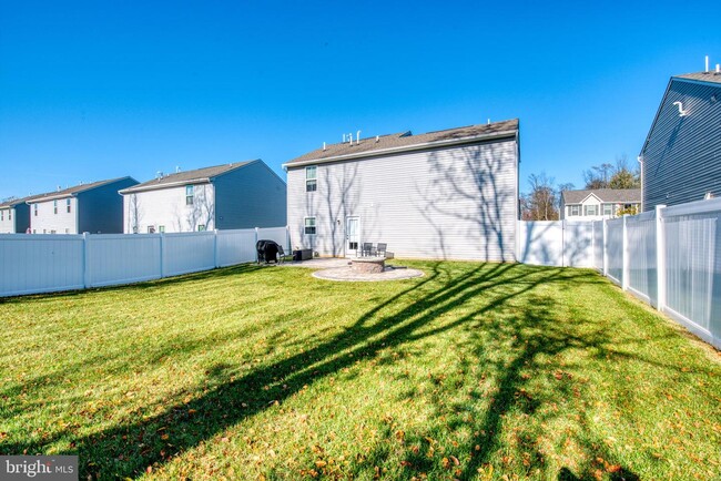 Building Photo - 144 Ciseley Dr