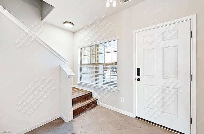 Building Photo - 3 br, 2.5 bath House - 1302 Catalan Rd 1002