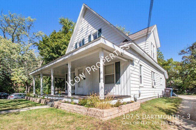 Building Photo - 2 Bedroom Apartment for Rent!