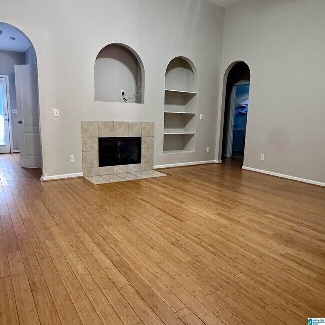 Foto del edificio - 5272 Promenade Dr