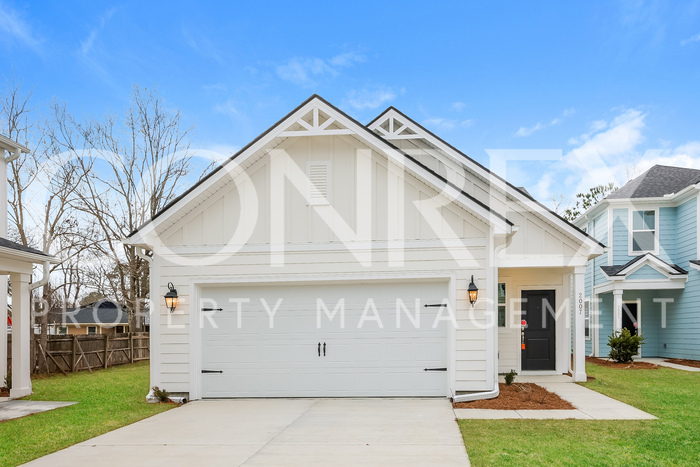 Primary Photo - Gorgeous New Construction in Hanahan, SC!