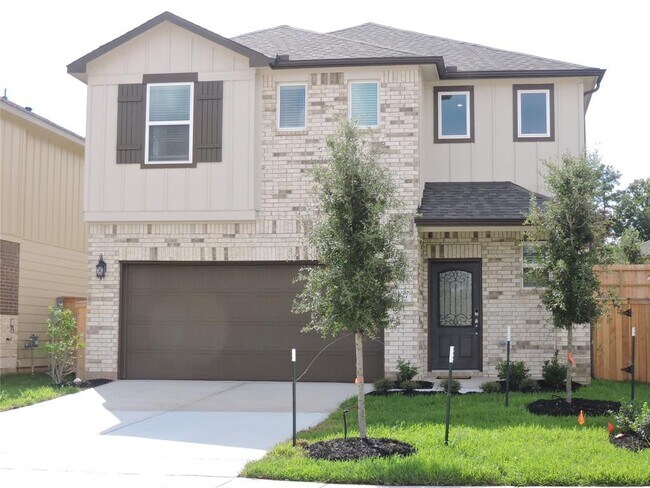 Building Photo - 2027 Myrtle Oak Ct