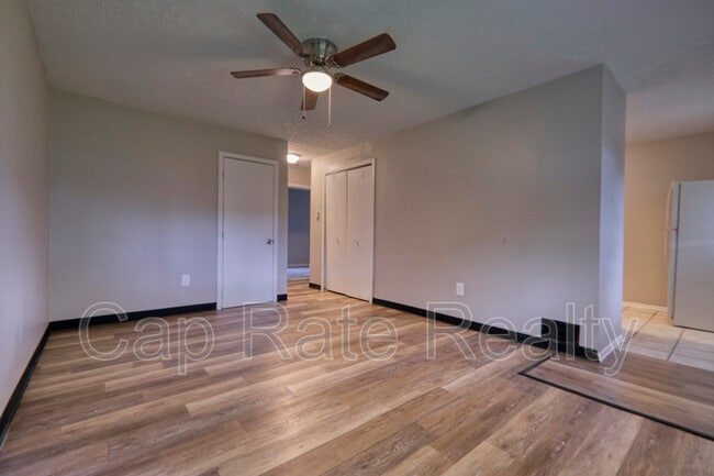 Foto del edificio - 1020 E 13th Ave