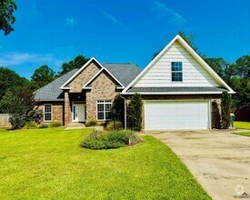 Building Photo - 410 Hill Ln