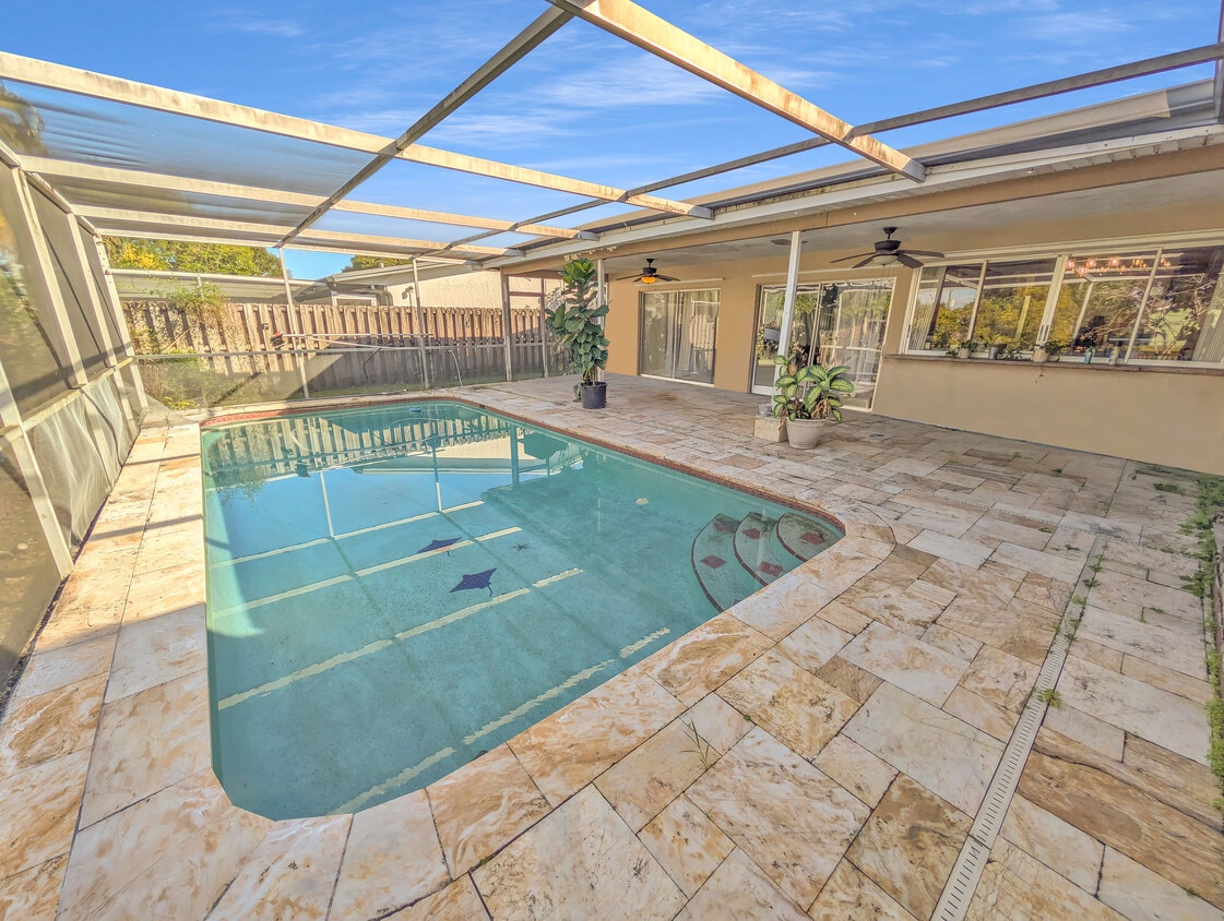 Photo - 8361 NW 24th Pl (Sunrise, FL)