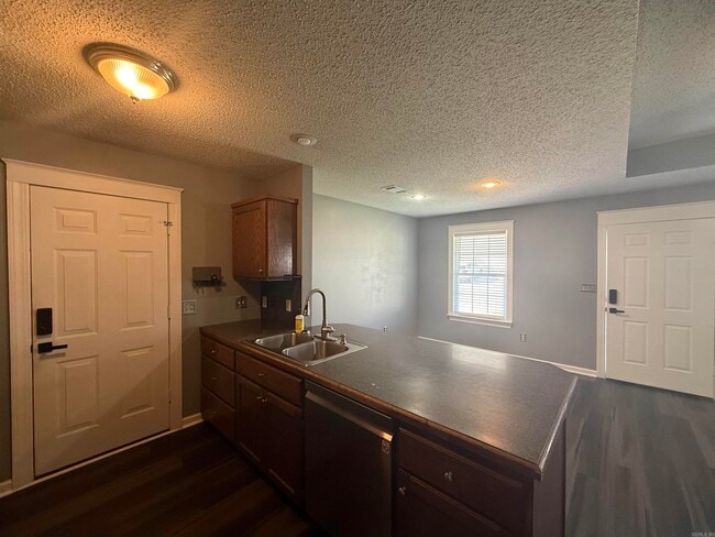 Building Photo - 111 Butterfield Crossing