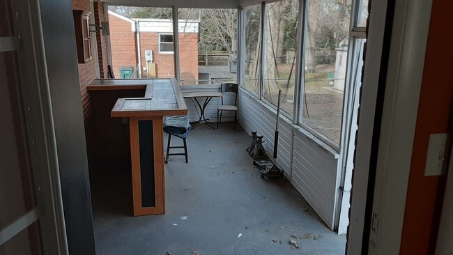 Building Photo - Classic Brick Ranch with 3 Bedrooms and 1 Bath in West End