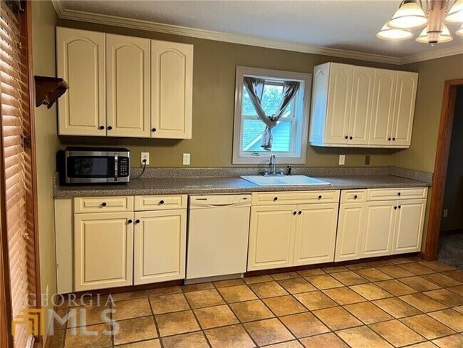 Foto del edificio - 3840 Clubhouse Dr