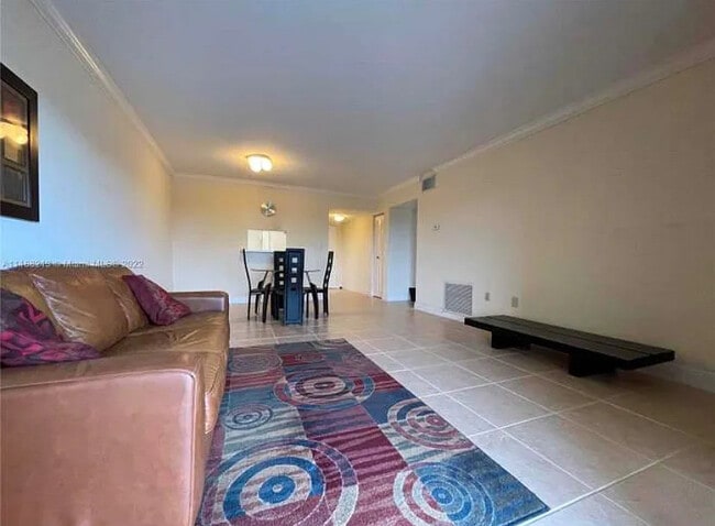 Foto del edificio - 10431 N Kendall Dr