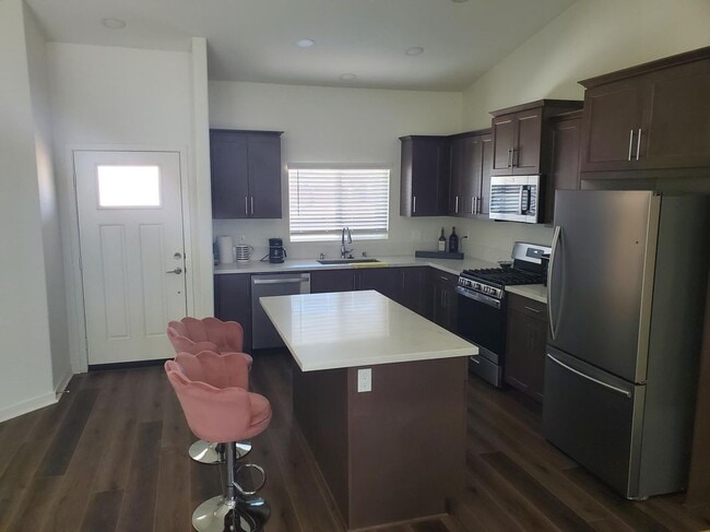 Foto del edificio - 2398 Jackson Ct.