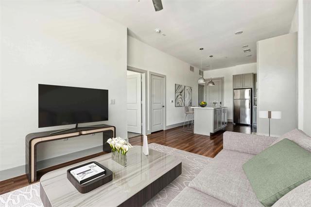 Building Photo - 5332 Trinity River Trl