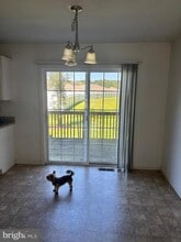 Building Photo - 1011 Zircon Ct