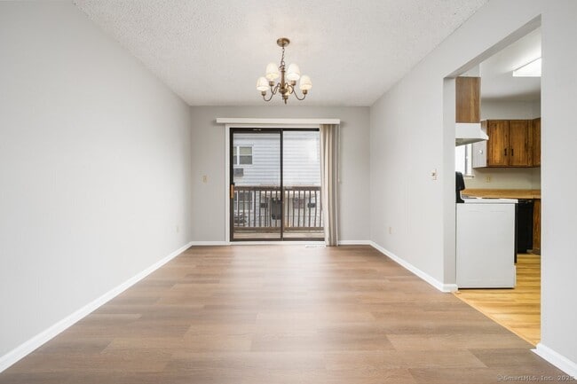 Building Photo - 422 Courtland Ave