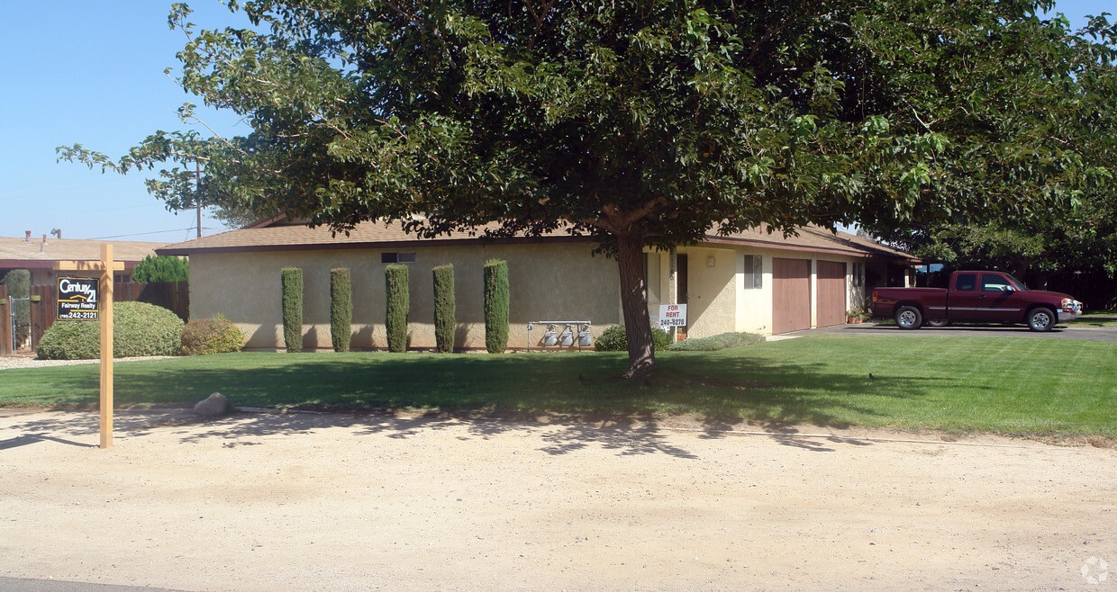 Foto principal - 21180 Multnomah Rd
