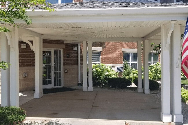 Building Photo - ST JAMES SENIOR APARTMENTS