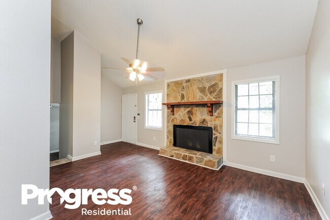 Building Photo - 3311 Summer Wood Cir