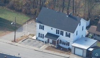Building Photo - 235 Pleasant St