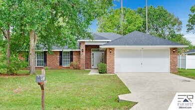 Building Photo - 83 Brushwood Ln