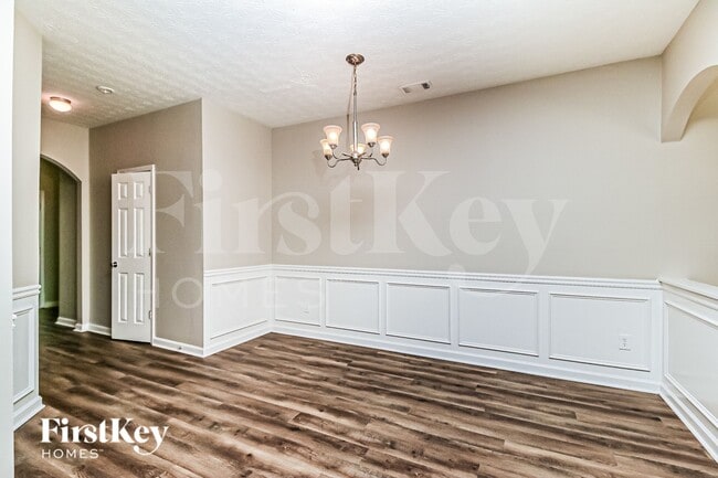 Building Photo - 6014 Centennial Run