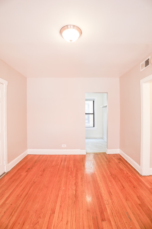 Building Photo - 2625 N Spaulding Ave