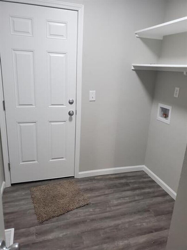 Foto del edificio - South Boise 3 Bedroom Home