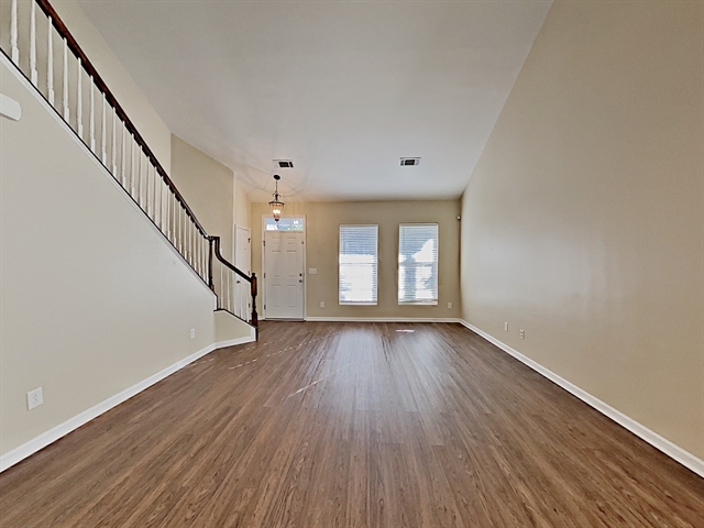 Building Photo - 2013 Silverton Circle