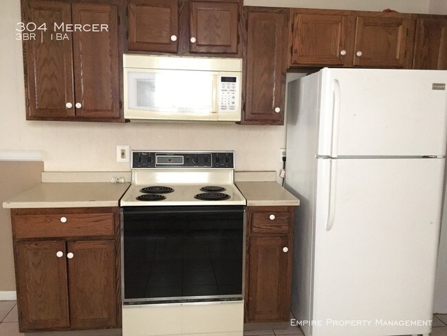 Building Photo - 3 Bedroom House for Rent in Phillipsburg