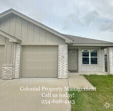 Building Photo - 3107 Stonewall Dr