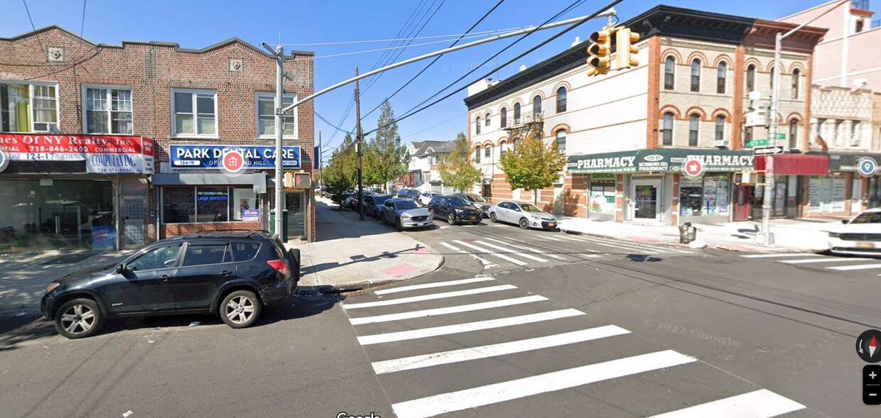 Foto principal - 12419 101st Ave