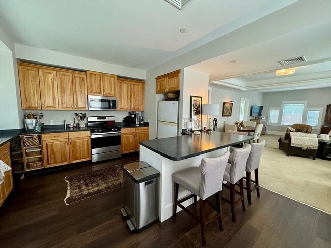 Building Photo - 32 Atherton Rd