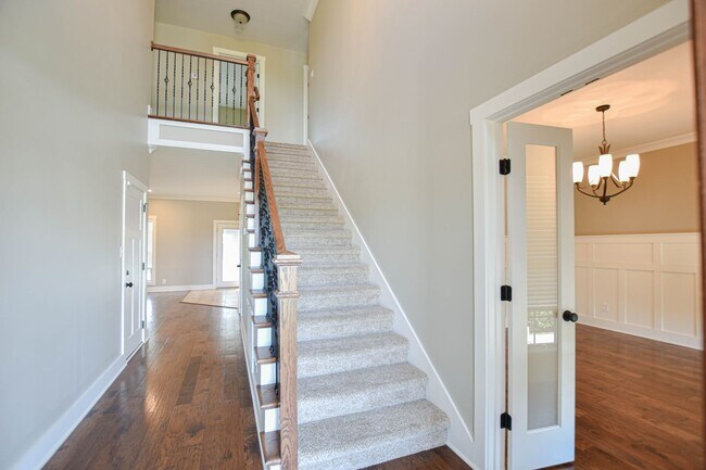 Foto del edificio - Pet Friendly Four Bedroom!