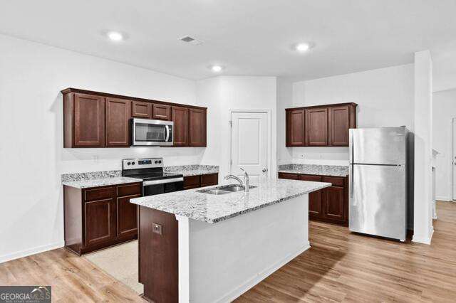 Building Photo - 354 Shepard Dr