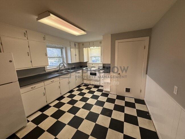 Foto del edificio - 1585 Wilson Ave SW