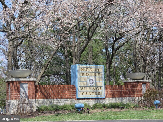 Foto del edificio - 1516 Summerchase Ct