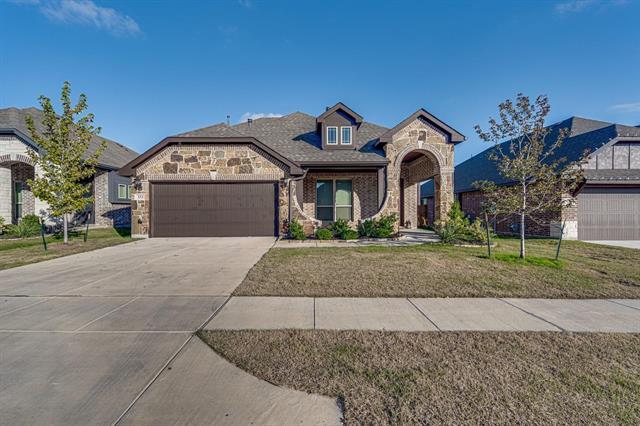 Foto principal - 333 White Tail Ln