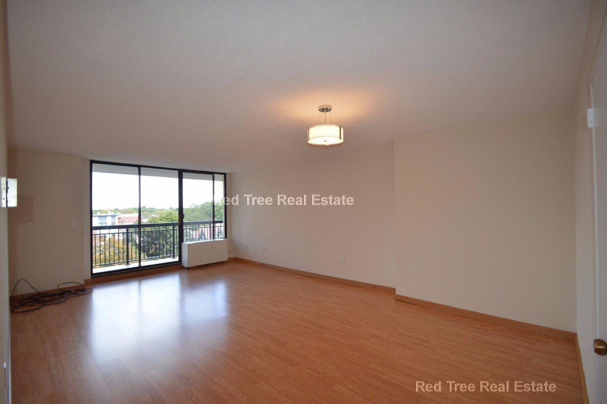 5060 Longwood Ave, Brookline, MA 02446 Condo for Rent in Brookline