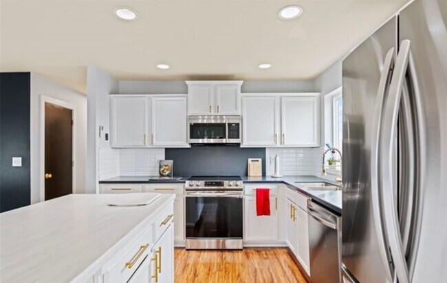 Foto del edificio - Newly Renovated & Ready to Impress!