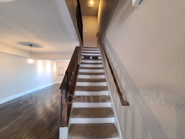 Foto del edificio - 3818 Mediterranean St