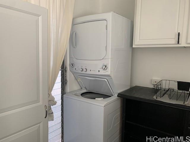 Building Photo - 95-2031-2031 Waikalani Pl