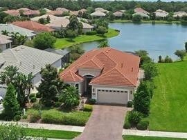 Primary Photo - Stunninng 3 Bedroom 2 Bath Willowbend Home