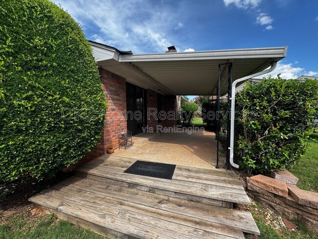 Foto del edificio - 6300 Brookside Dr