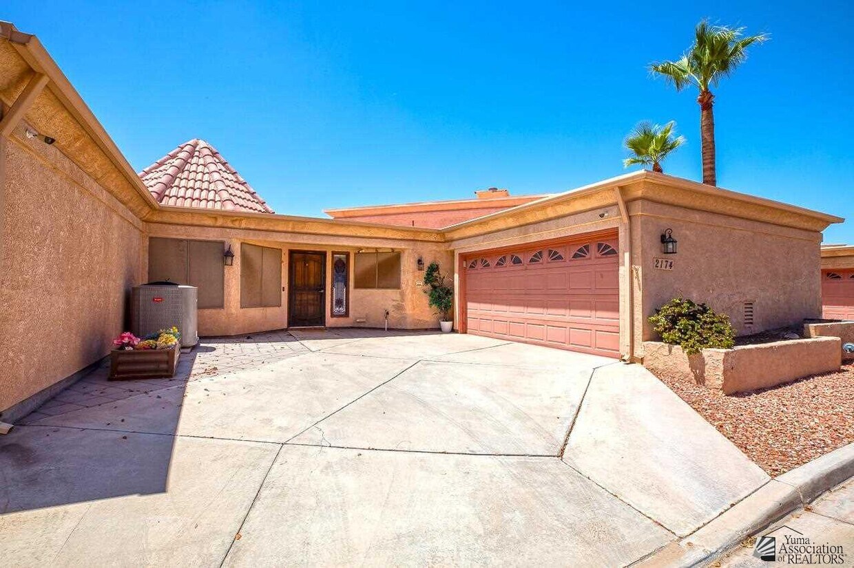 Foto principal - 2174 S Del Valle Way