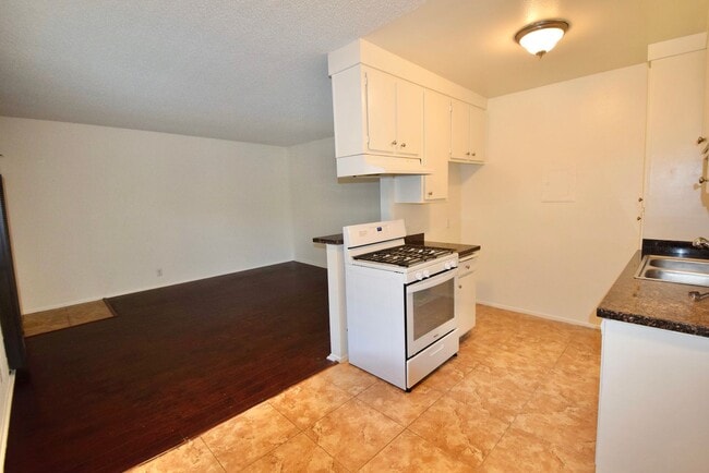 Foto del edificio - 7101 Haskell Ave