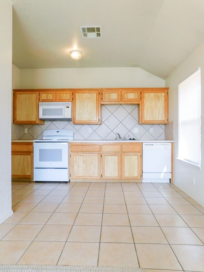 Building Photo - 3707 Littleleaf Dr