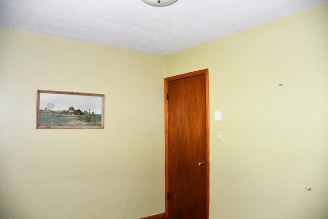 Foto del edificio - 1912 Virginia Ave