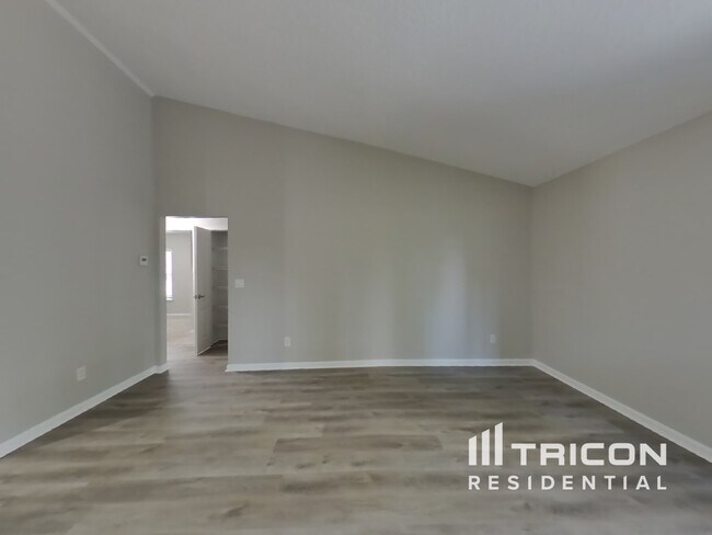 Building Photo - 86216 Vegas Boulevard Yulee FL