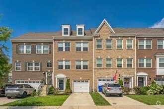Building Photo - 5337 Phillis Wheatley Pl