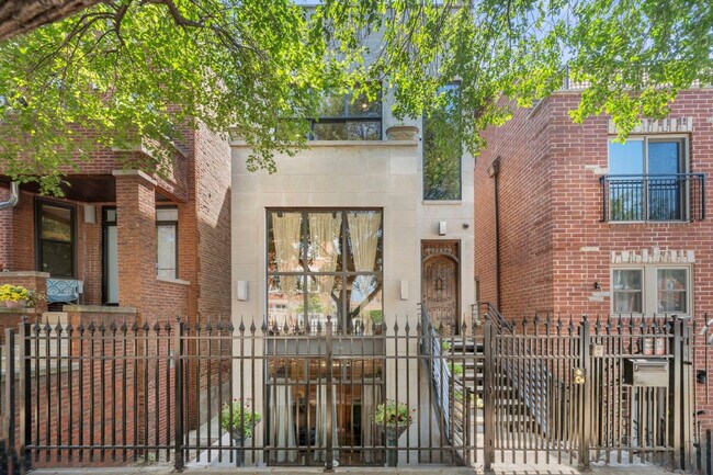 Building Photo - 2031 W Coulter St